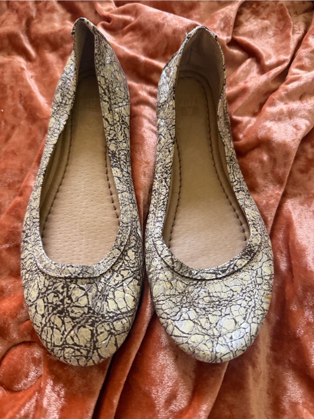 Frye Carson Metallic Crackle Ballet Flats - Gold - Size 6.5